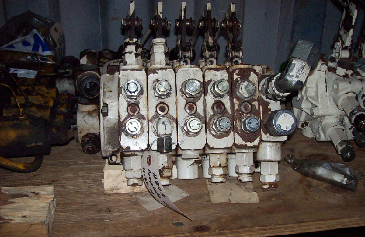 National Crane Valve Bank Runnion Equipment Company