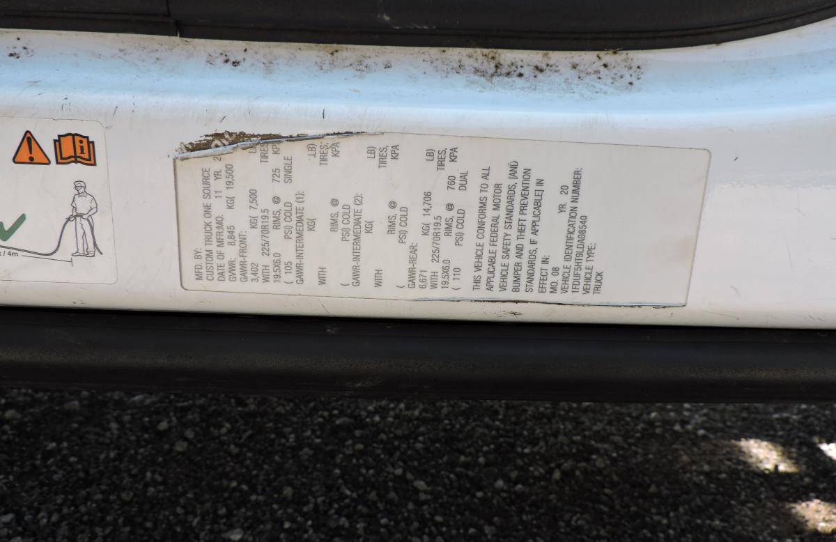 Terex LT40, 2020 Ford F550, chassis tag