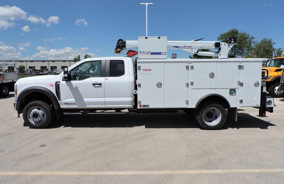 Stellar 8630, TMAX1-11, Ford F550 Super Cab, drivers side