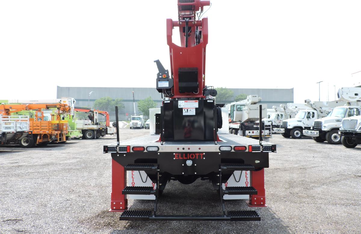 Elliott L65R, 2025 Ford F750 back