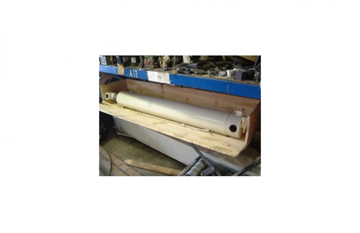 National Crane Complete Lift Cylinder Assembly Runnion Equipment Company