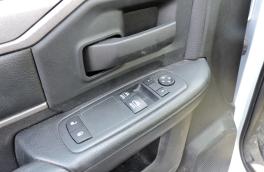 Versalift VST-47-MHI, 2021 Dodge 5500 4x4, power window controls