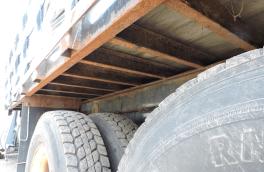 Terex BT-4792, 2013 Peterbilt 348, under bed